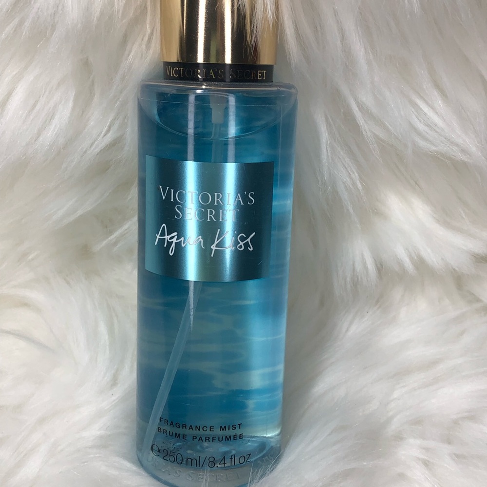 COPY - New Victoria Secret Aqua Kiss Fragrance